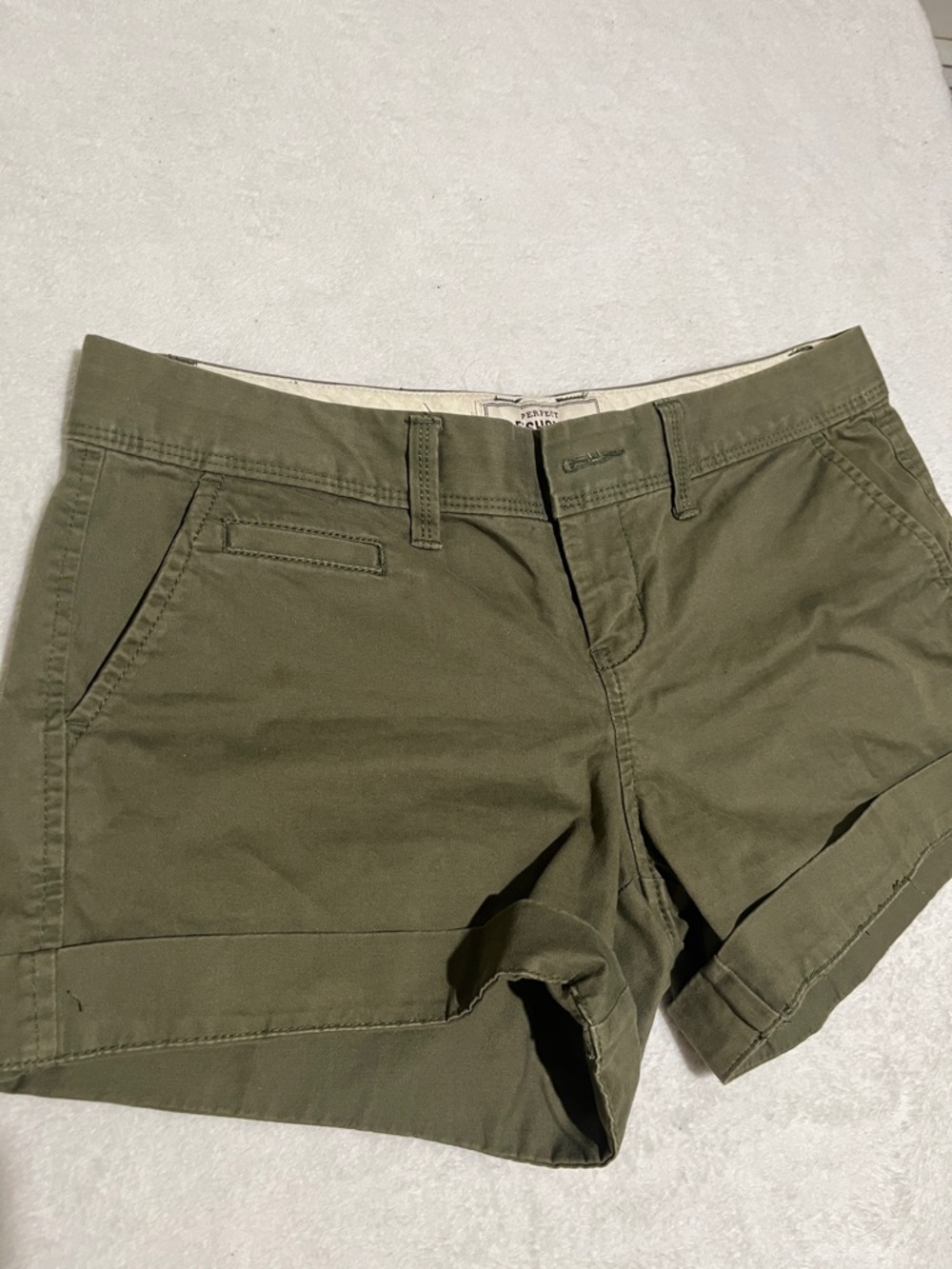 Old Navy Olive Green Women's Jean-Style Shorts